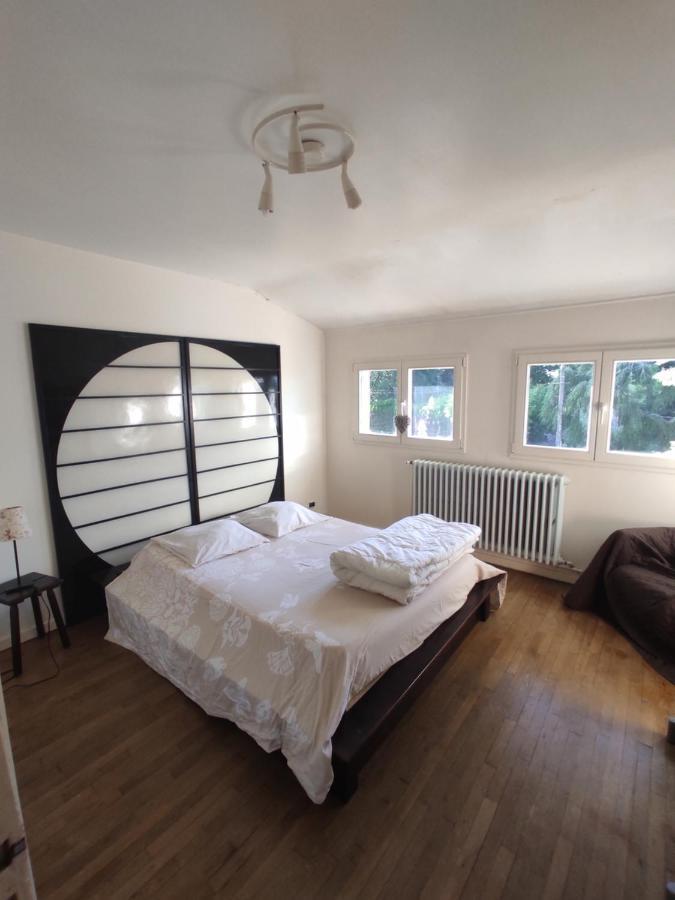 Villa - Coulommiers - Parcs Des Felins - Provins Beautheil-Saints エクステリア 写真